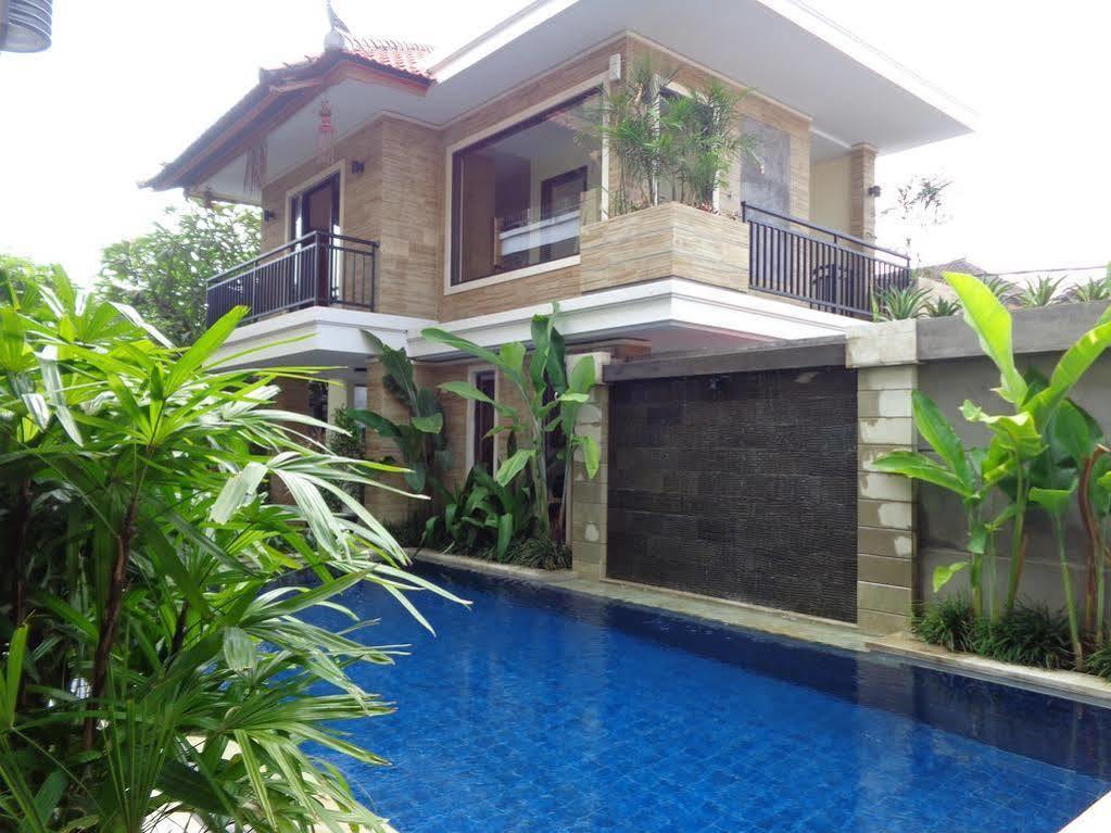 Kondra Premiere Guest House Kuta Kuta Lombok Exteriör bild