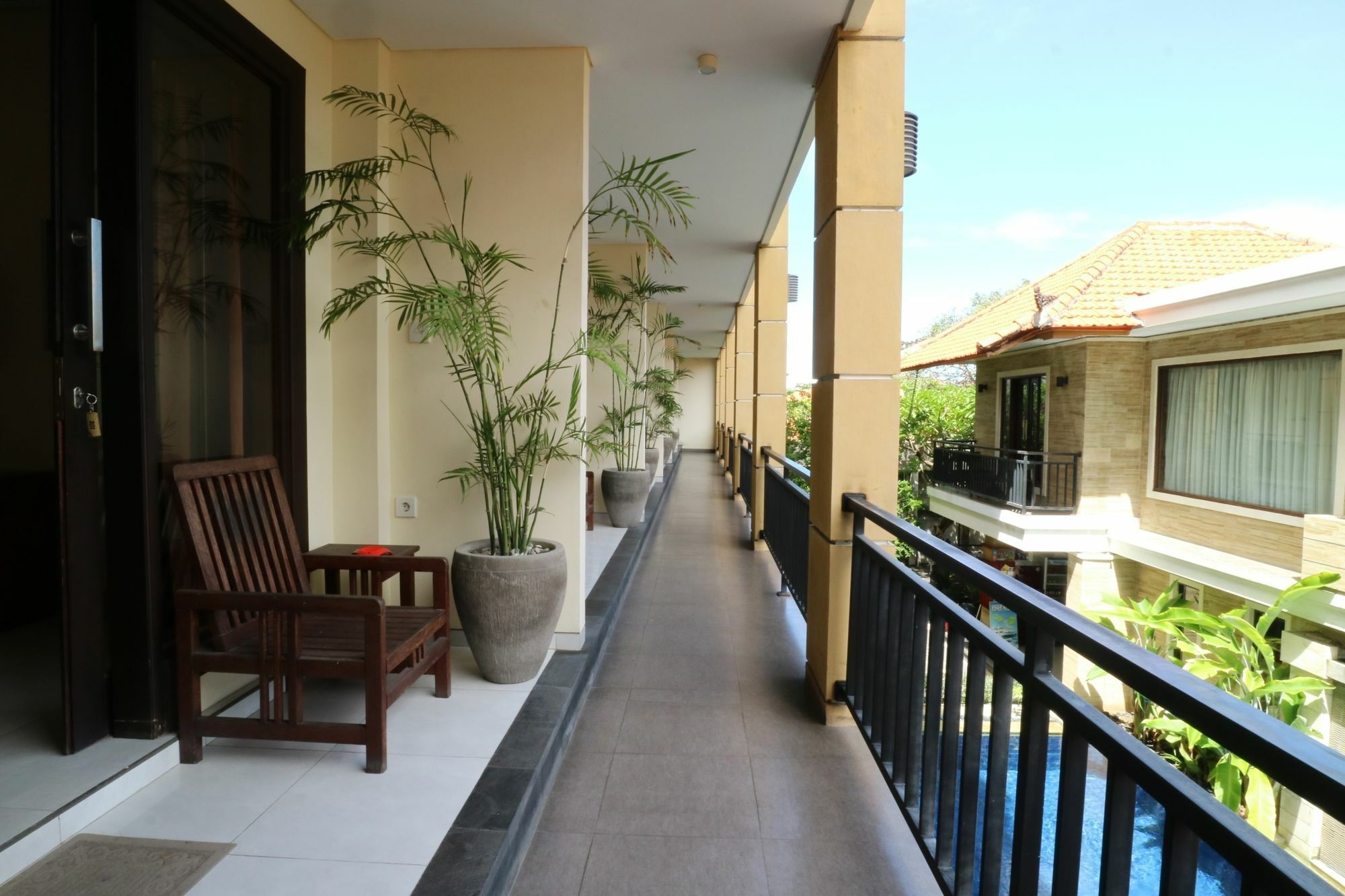 Kondra Premiere Guest House Kuta Kuta Lombok Exteriör bild